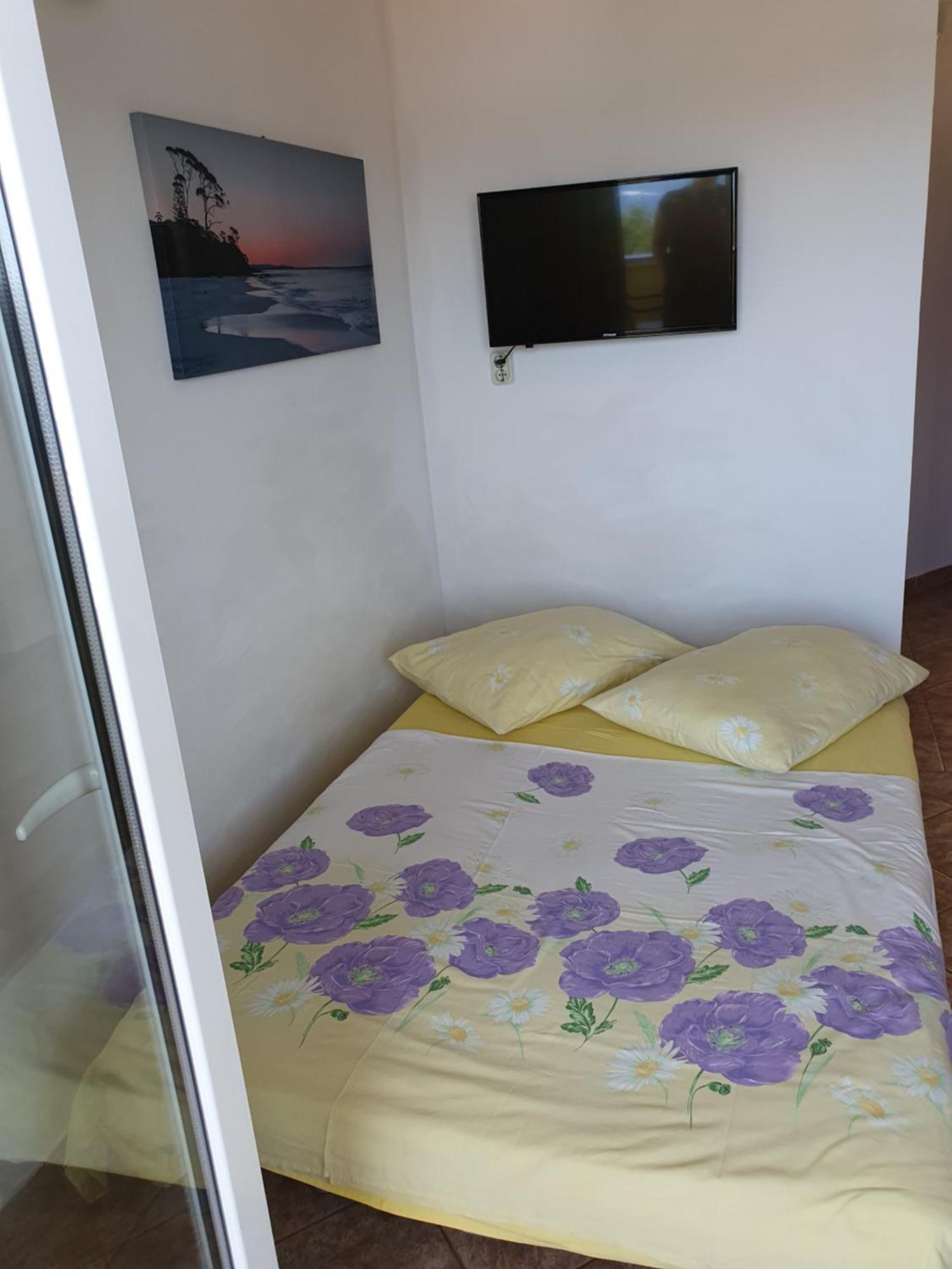Apartment Jelena 拉布 外观 照片