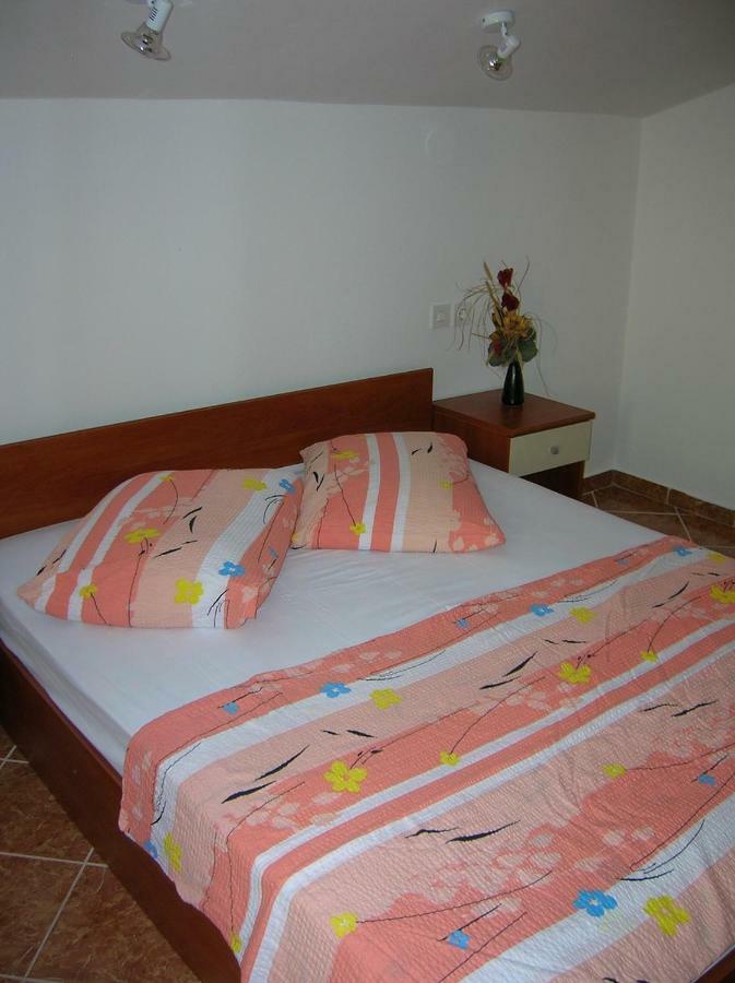 Apartment Jelena 拉布 外观 照片